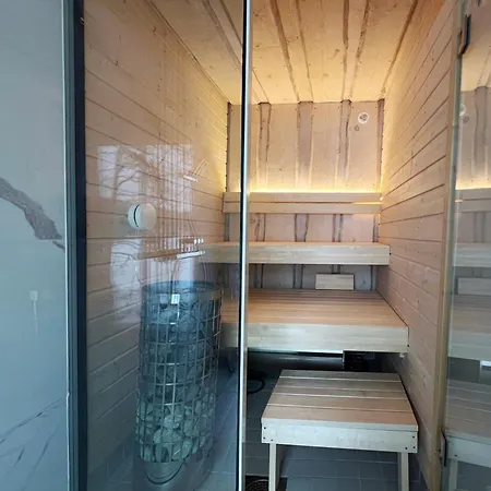 With Sauna *